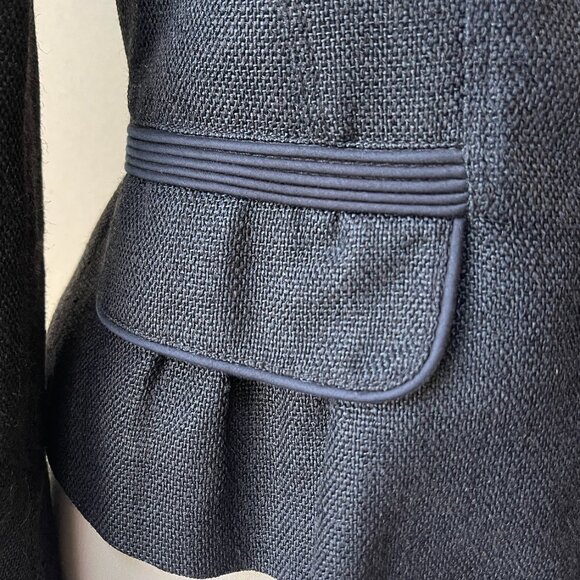 Pre-Owned Burberry Linen Peplum Jacket - Size 4/6 - Picture 2 of 4